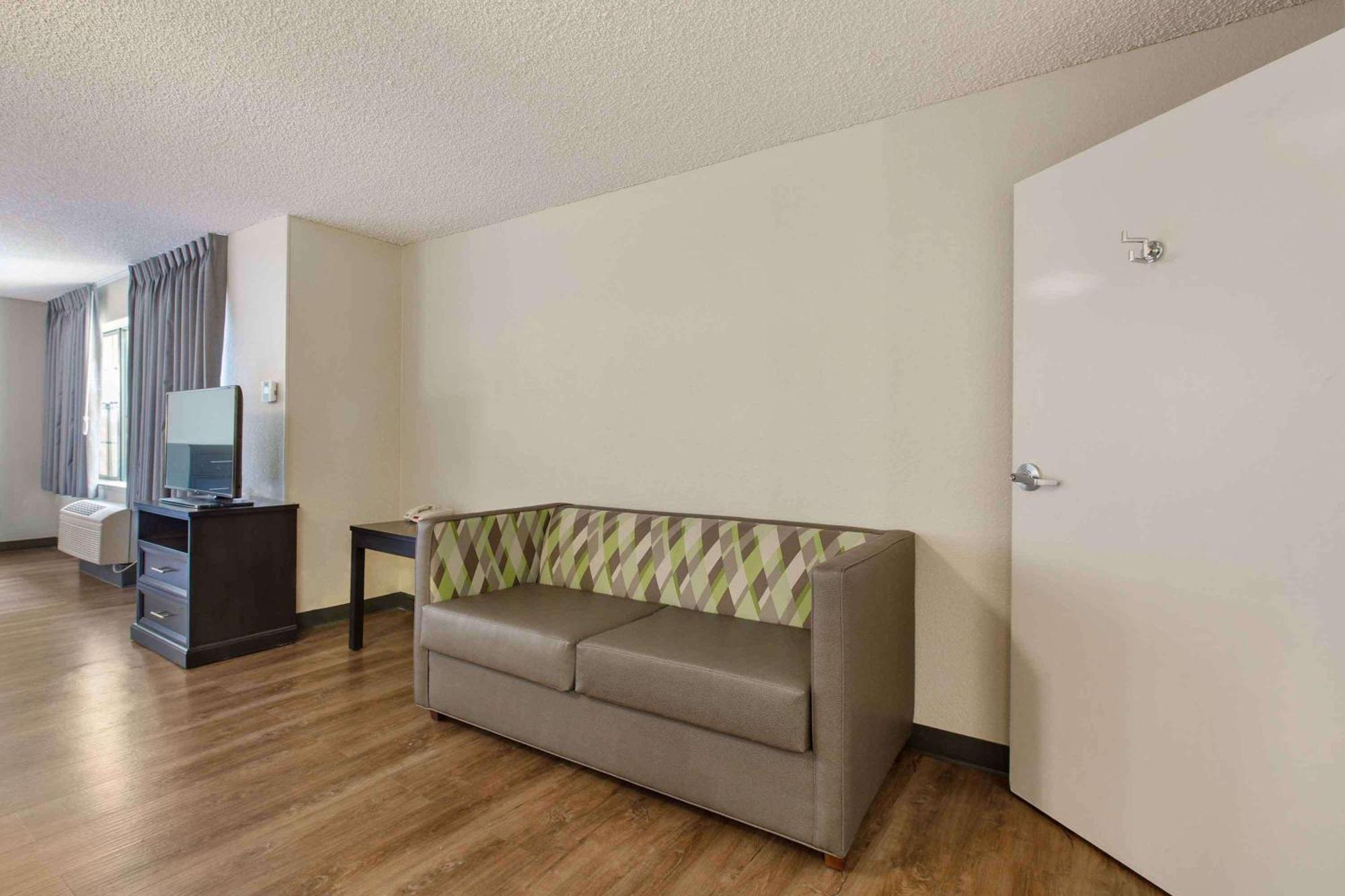 Extended Stay America Premier Suites - Union City - Dyer St Exterior photo