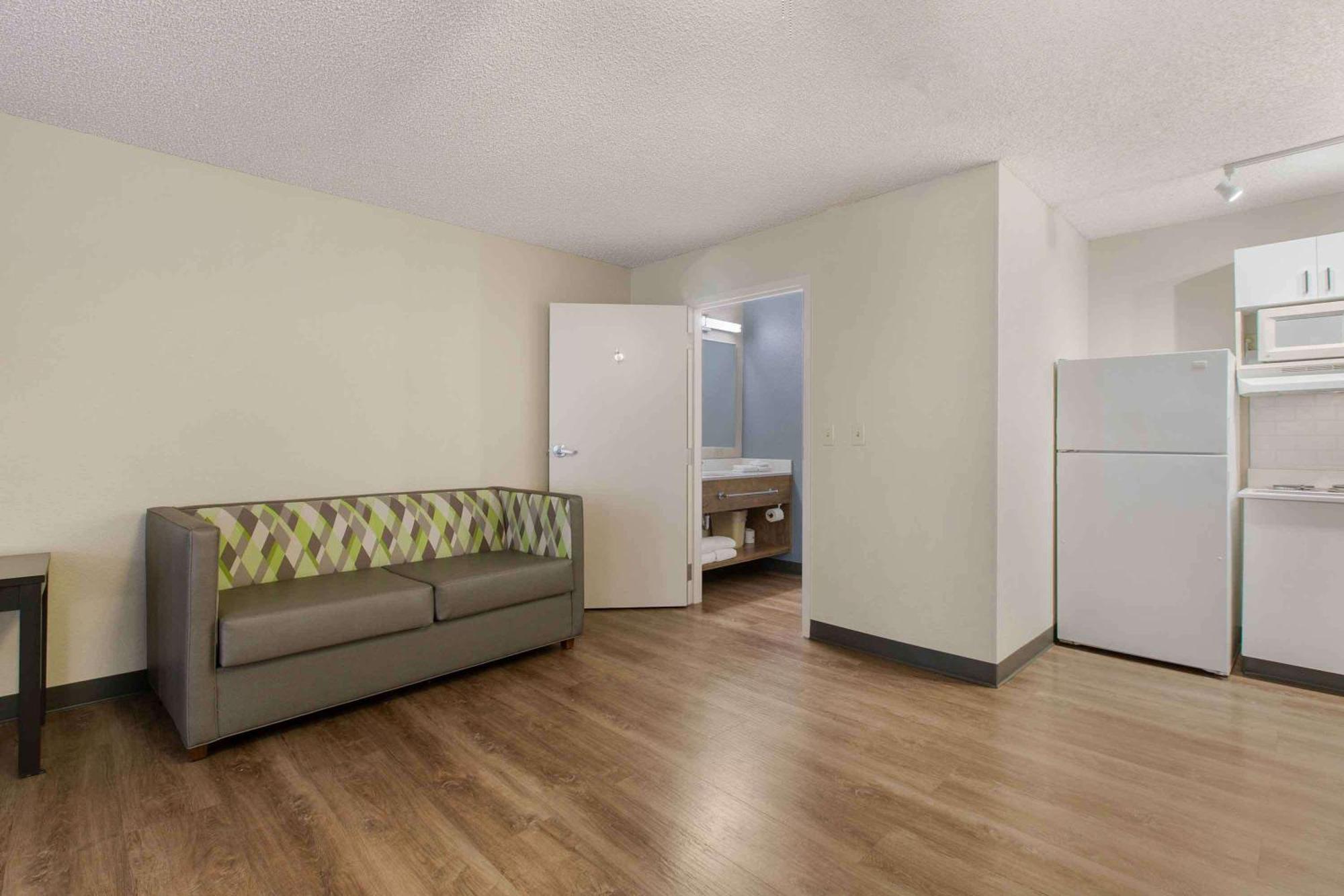 Extended Stay America Premier Suites - Union City - Dyer St Exterior photo